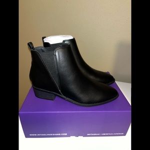 Faux Leather Booties Size 9W Black